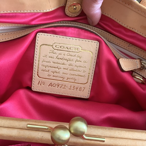 Coach Hampton’s 10th Anniversary Bag - Picture 7 of 7